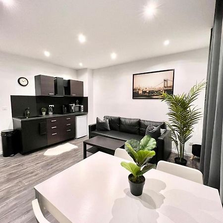Le New-Yorkais Apartment สตราสบูร์ก ภายนอก รูปภาพ